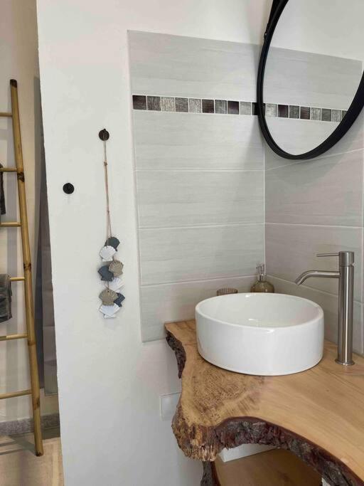 Toulon: Superbe Appartement Atypique 2 Chambres Esterno foto